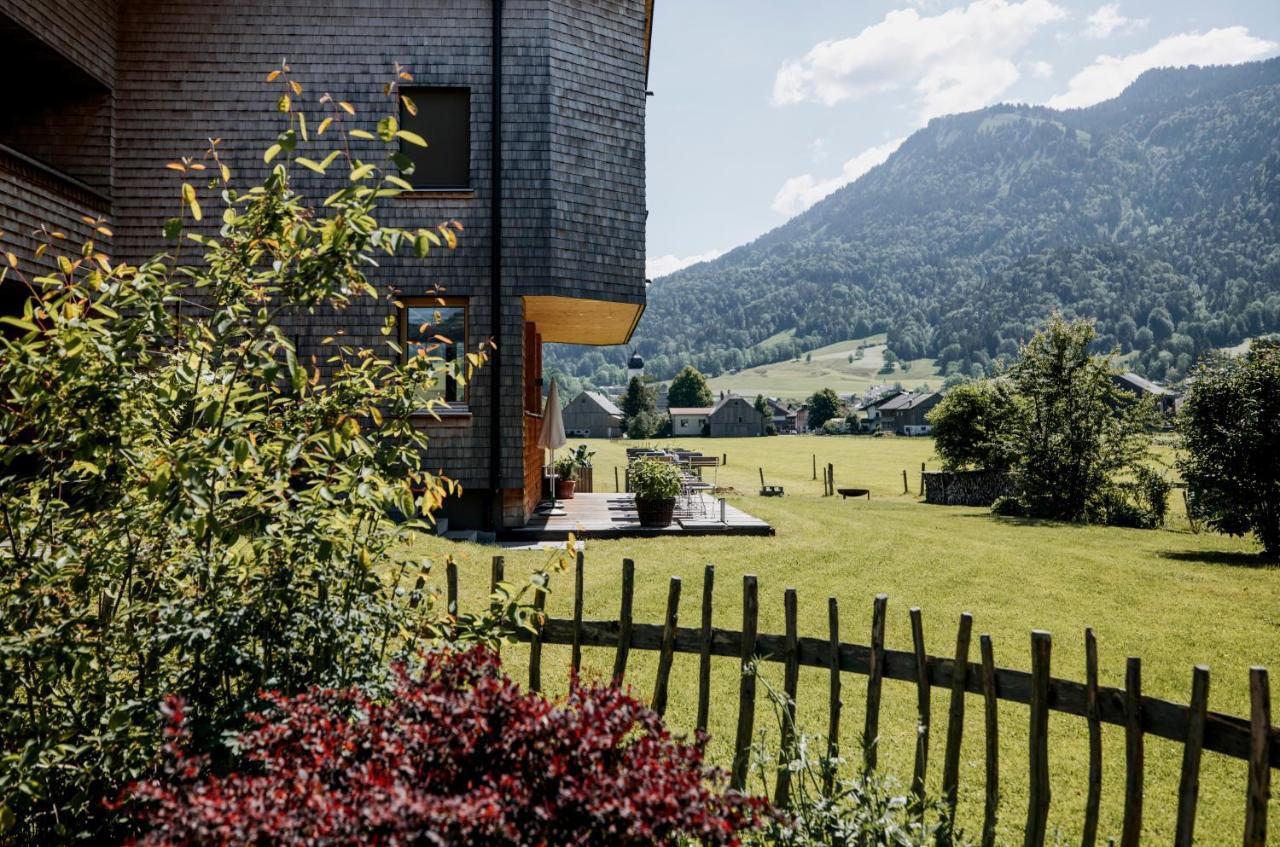 Schtubat Hotel Andelsbuch Exterior foto